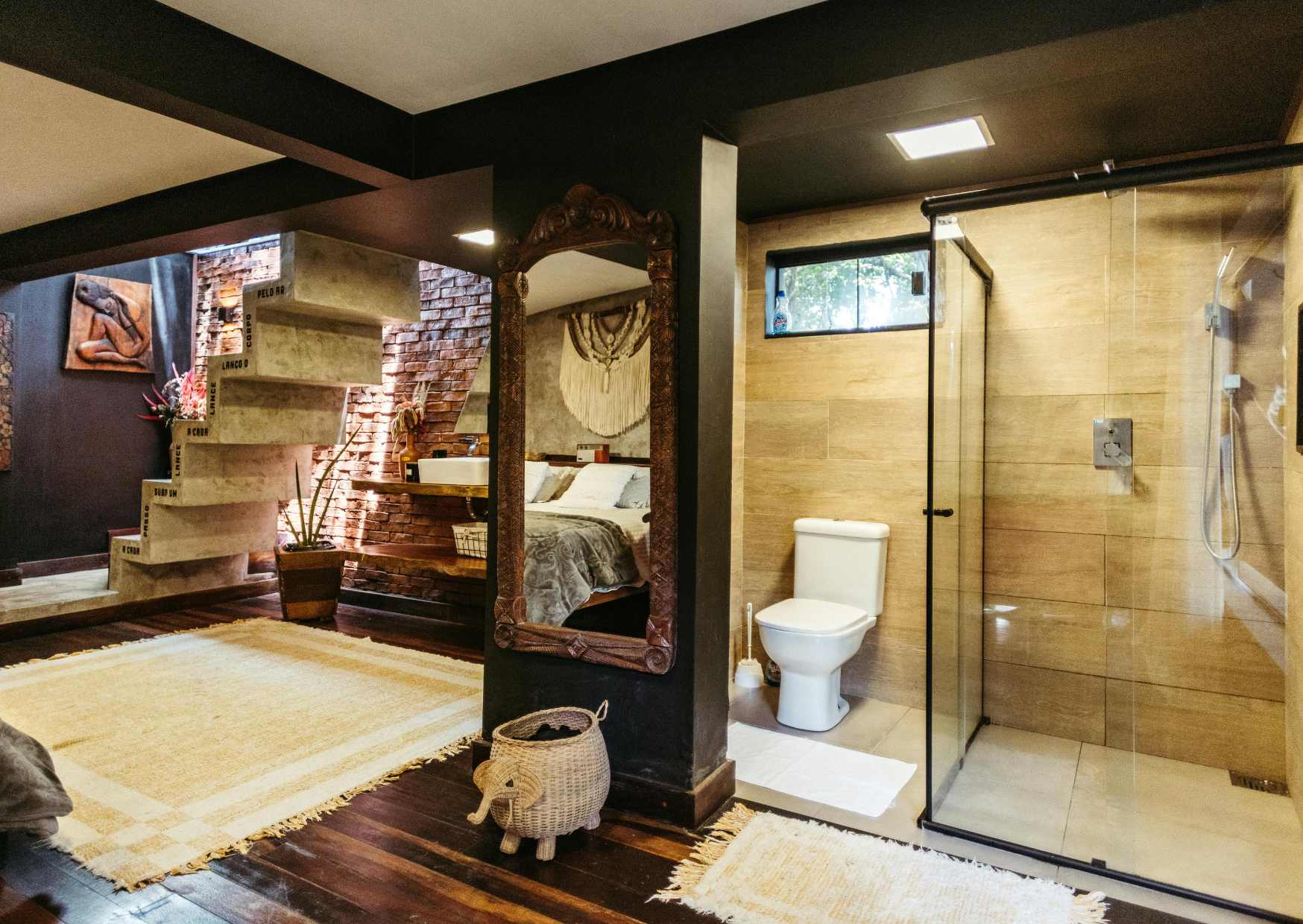 The Airbnb Damage Claim Complaints That Triggered Alarm Bells for U.S. Guests in Europe 6 Airbnb Damage Claim Complaints 7