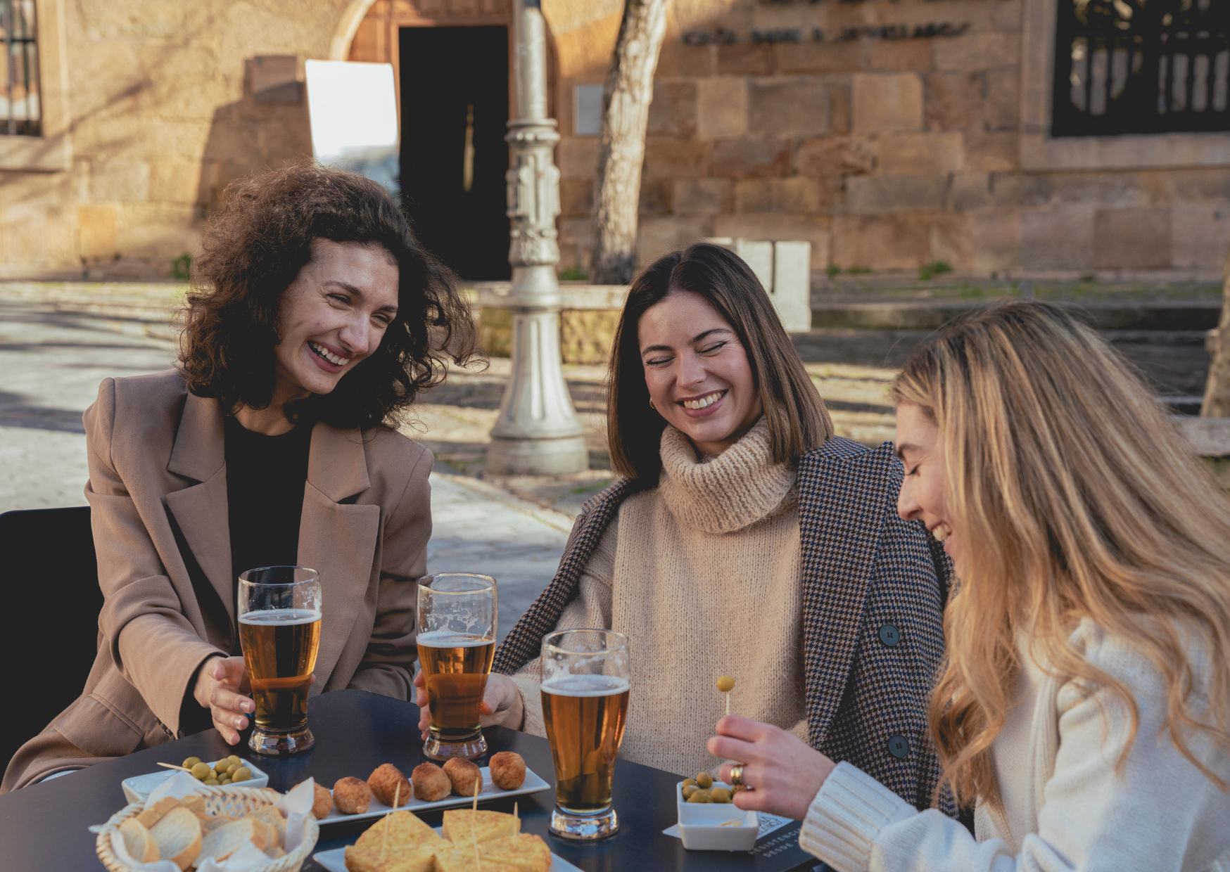 The Community Obligation Spanish People Accept That Would Drive Americans to Move 3 Community Obligation Spanish People Accept 5