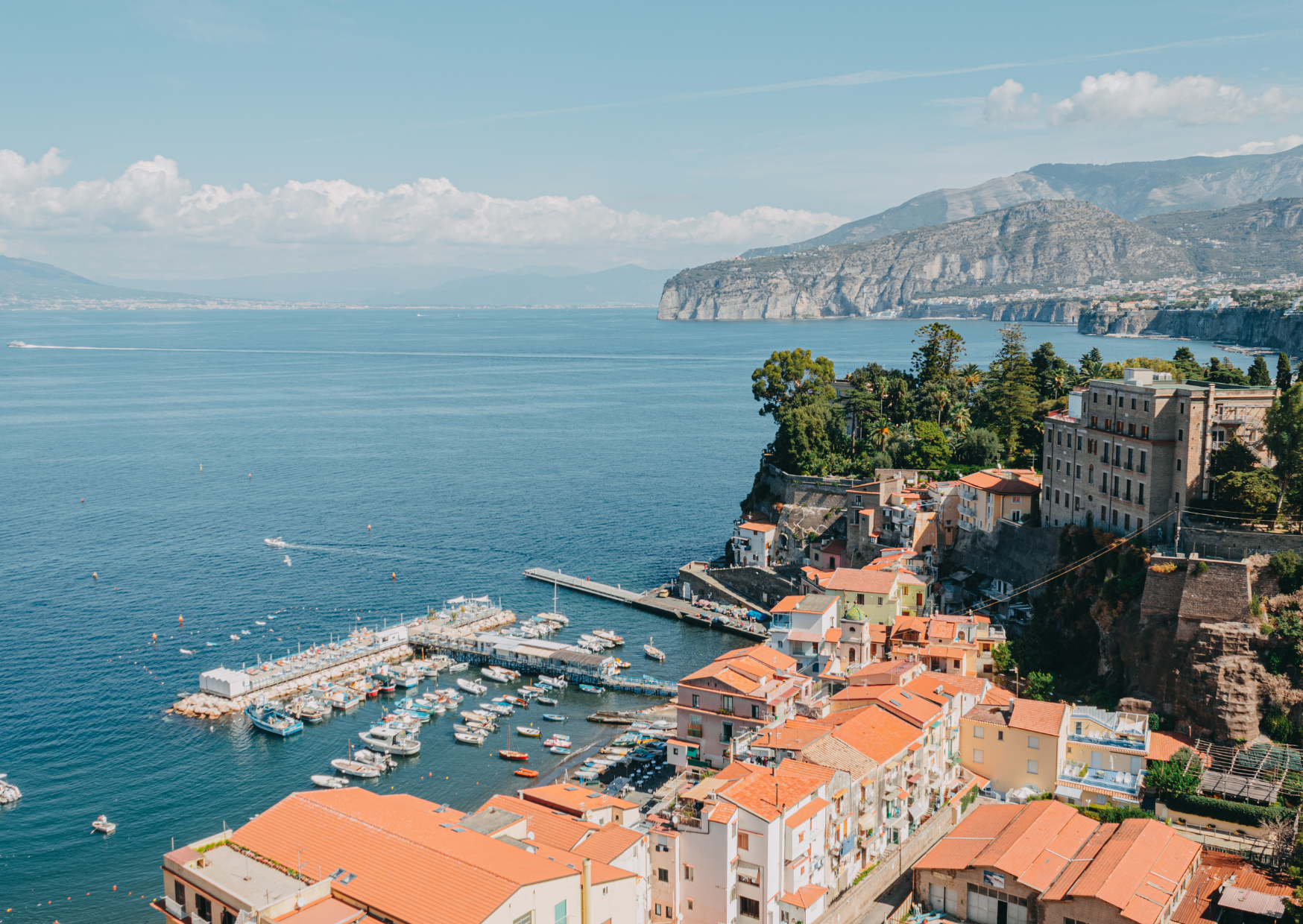 Why Europeans Making €30,000 Live Better Than Americans Making $100,000 7 Europeans making 5