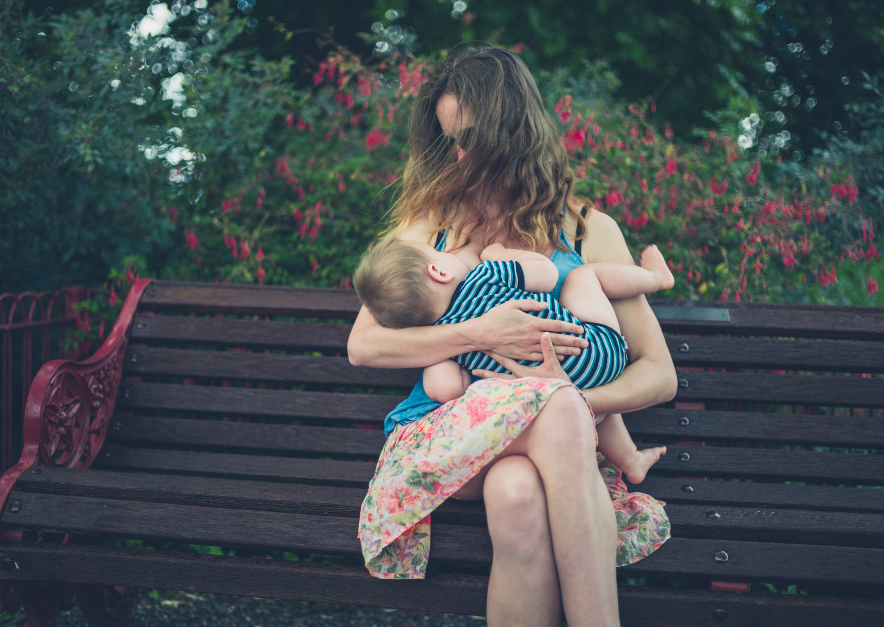 The Breastfeeding Location in Italy That American Malls Would Ban 2 Italian breastfeeding 4