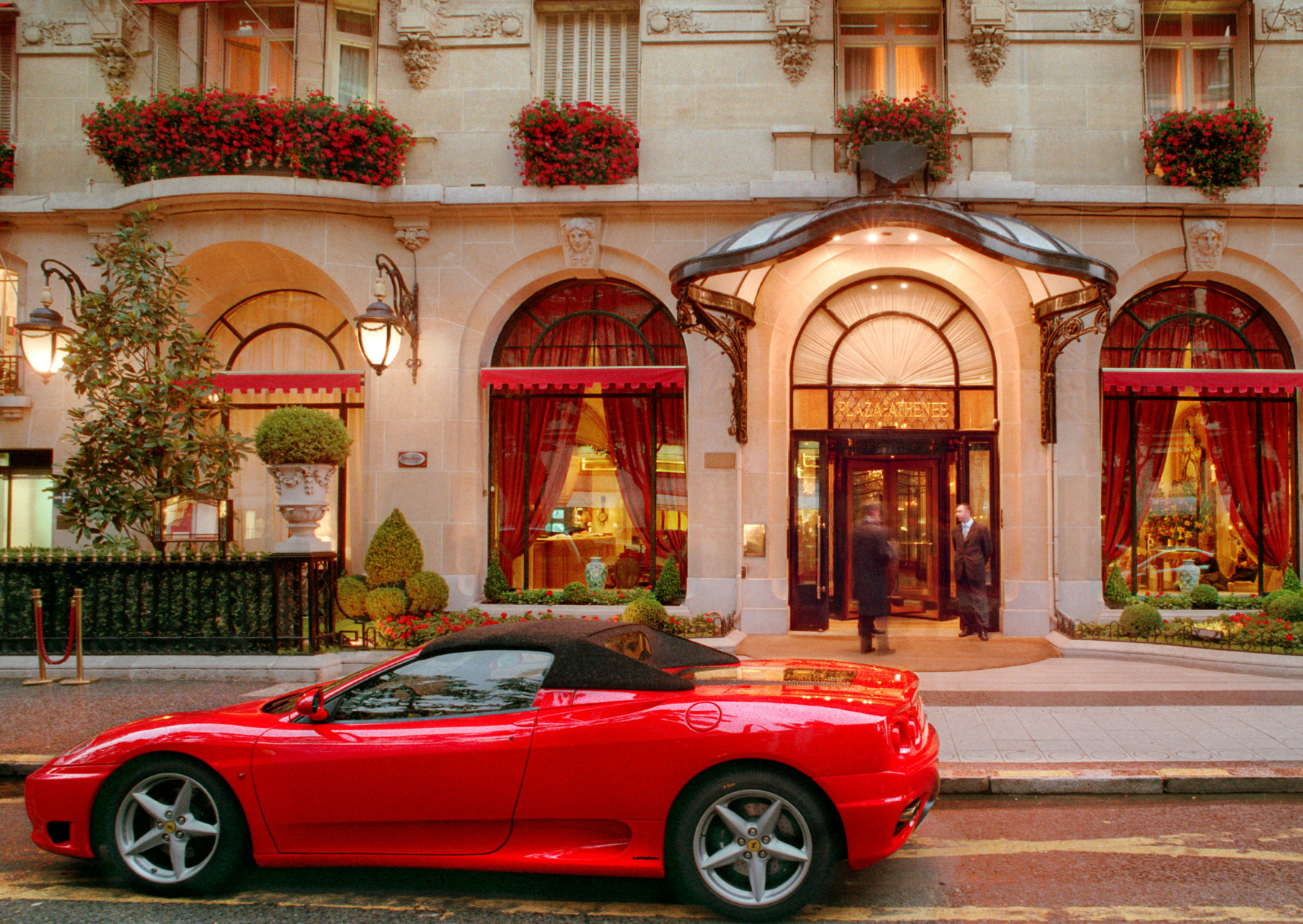 Uber Setting in Paris 5