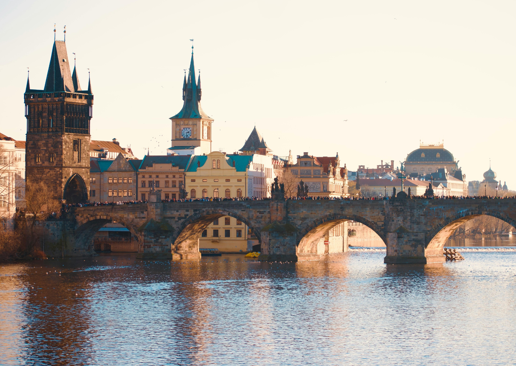 Why Americans Pay 400 More at This Famous Prague Tourist Site 4