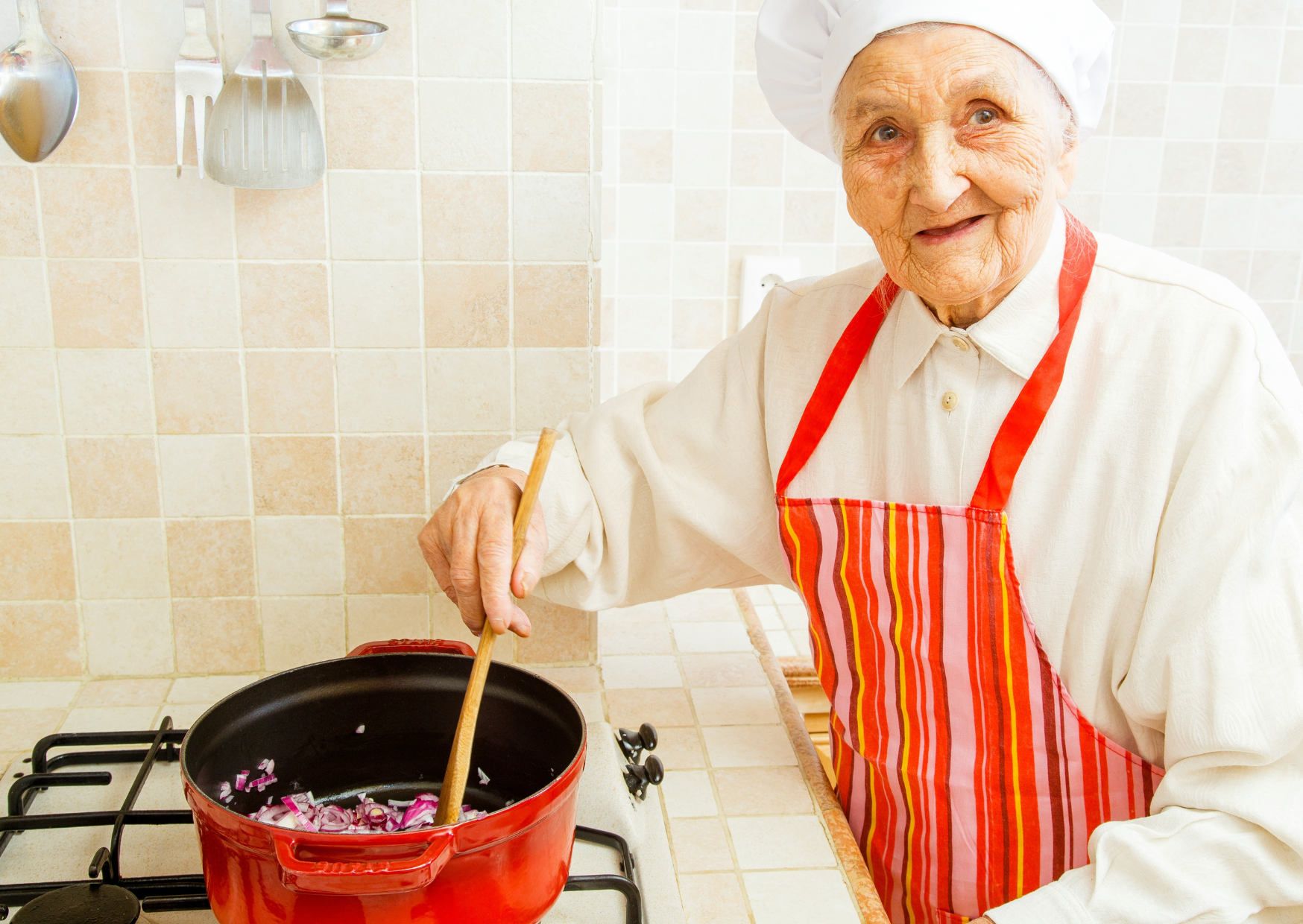 The Compliment About Food That Insults Every Italian Chef and What to Say Instead 1 nonna 2