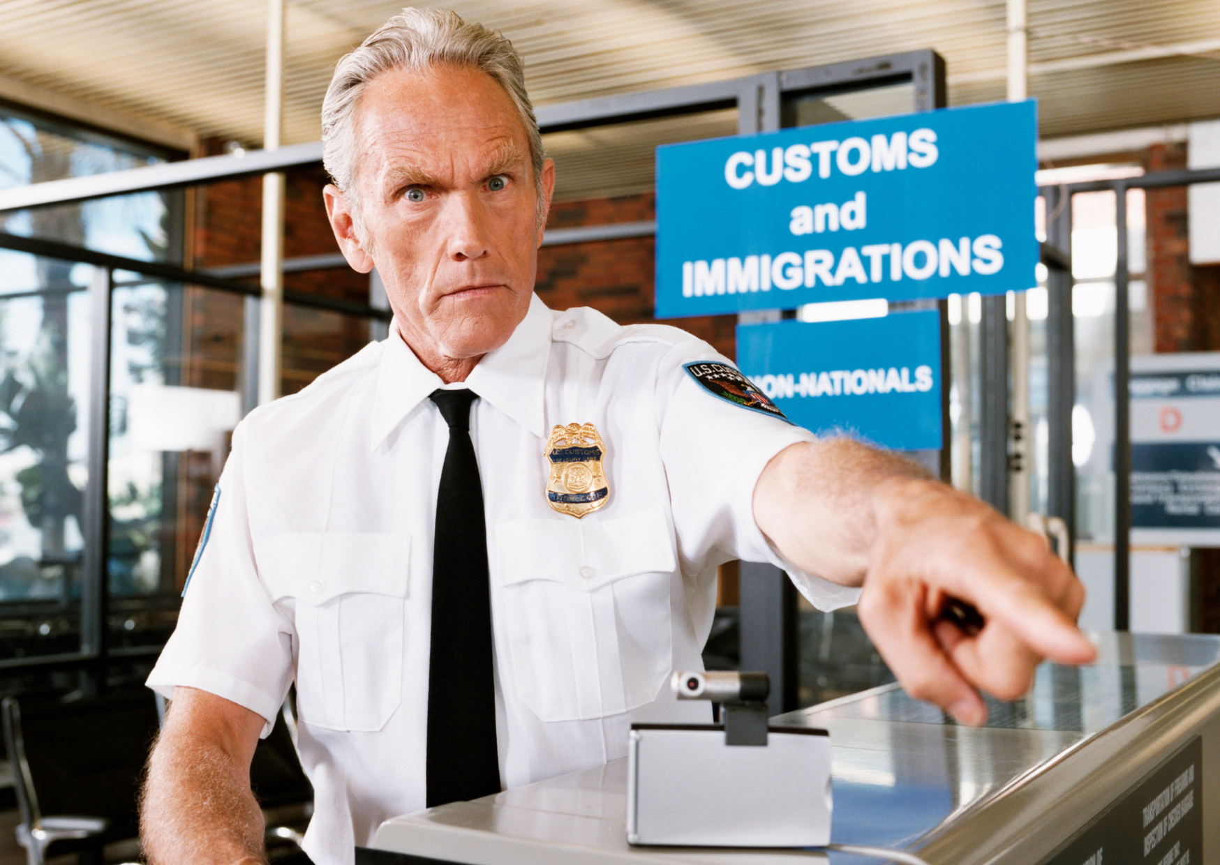 Why EU Border Officers Are Trained To Ask This One Trick Question 4 EU borders official 3