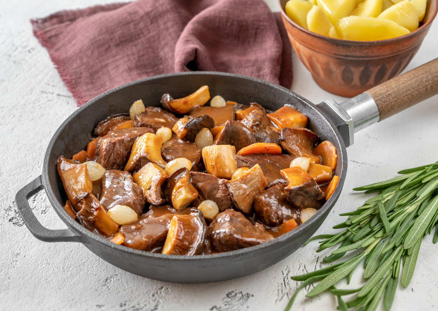 Why French Beef Bourguignon Melts After 3 Hours (And American Stew Doesn’t) 4 French Beef Bourguignon 6