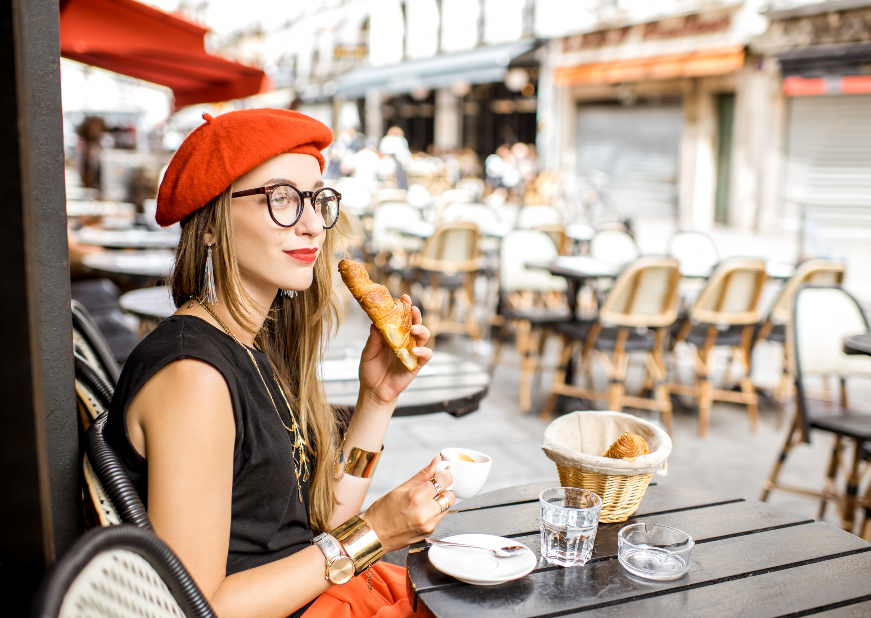 French Restaurant Seating 5