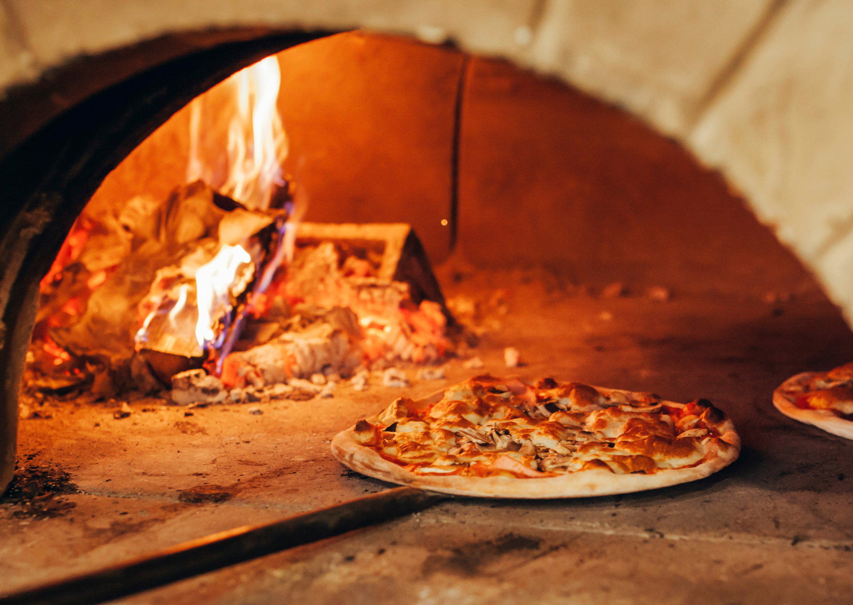 Why Italian Pizzerias Close at 7:30 PM and Americans Don’t Understand 6 Italian Pizzeria 3