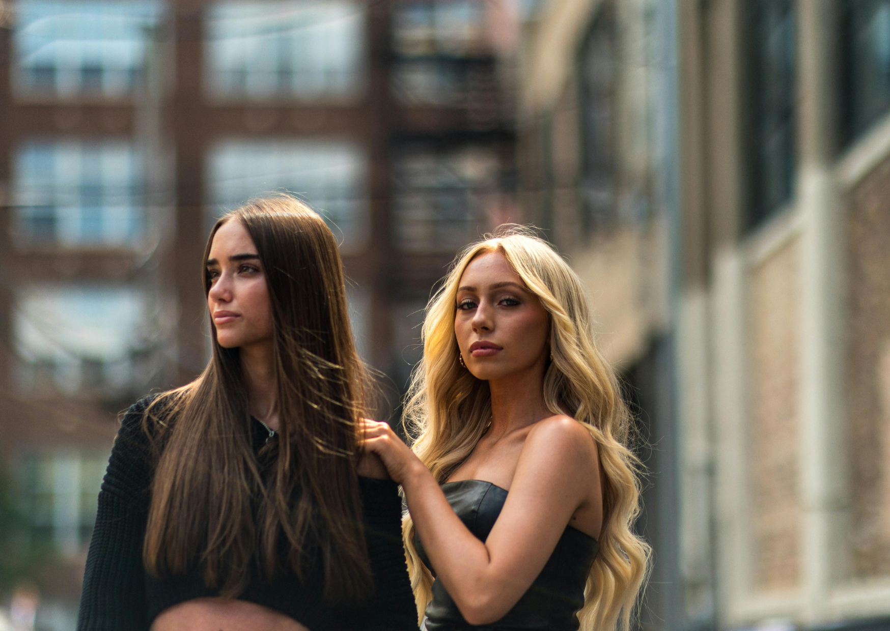 The Italian Capsule Wardrobe Secret: 12 Items For 365 Days 1 Italian capsule wardrobe