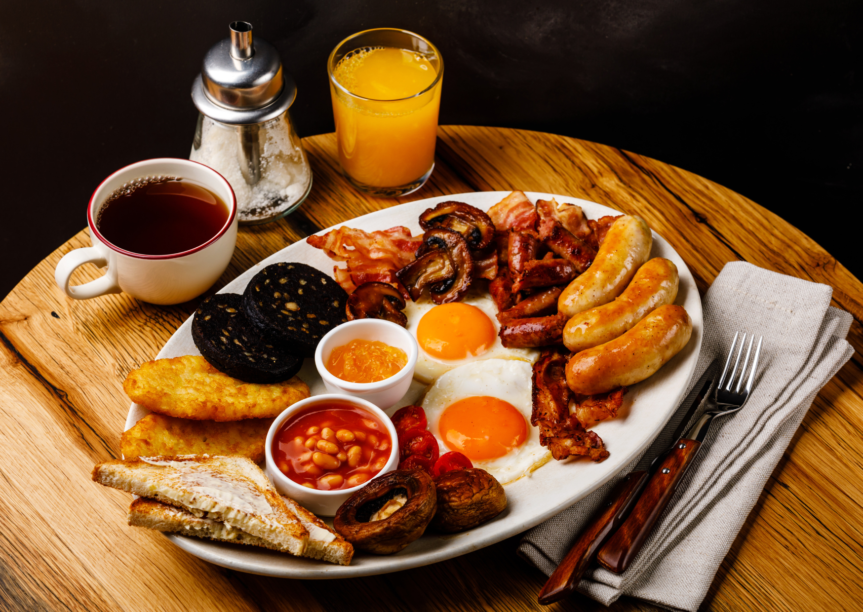 The Full English Breakfast That Is Healthier Than American “Healthy” Options 1 Proper English Breakfast 3