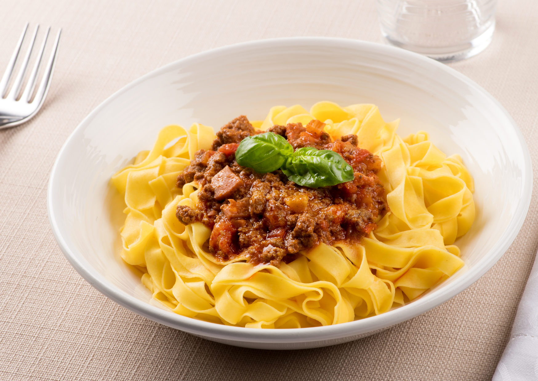 The Slow-Cooking Italian Secret That Turns Ground Meat Into Real Ragù 4 Ragu
