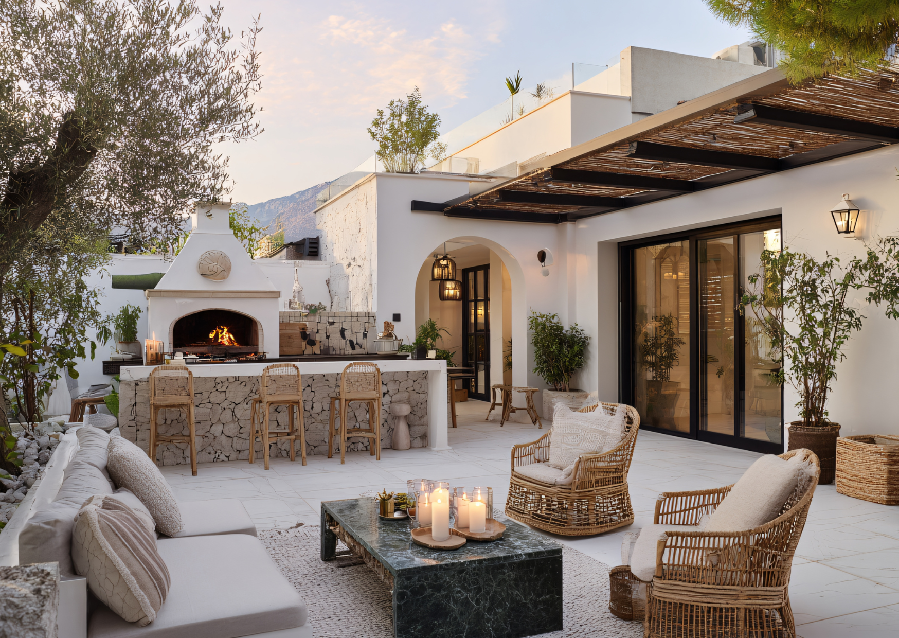 We Tracked Every Euro: American Retirees Living On $1,800/Month In Valencia 1 living in Valencia 2