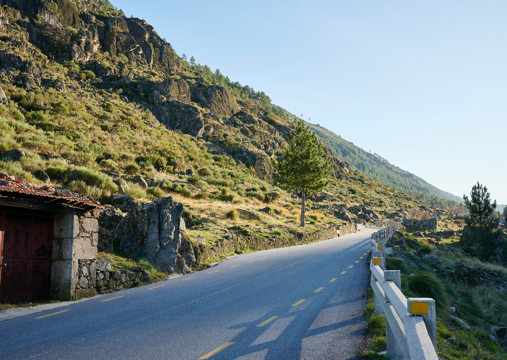Portuguese Mountain Towns Paying €5,000 Plus Free Housing 2 Portuguese Towns 2