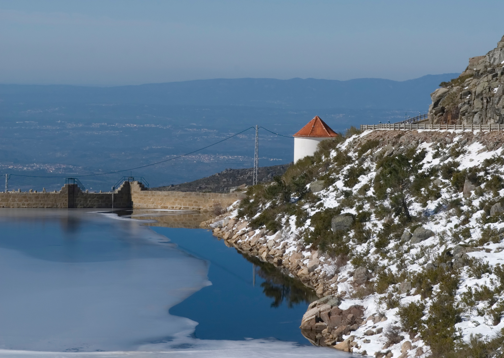 Portuguese Mountain Towns Paying €5,000 Plus Free Housing 1 Portuguese Towns 3