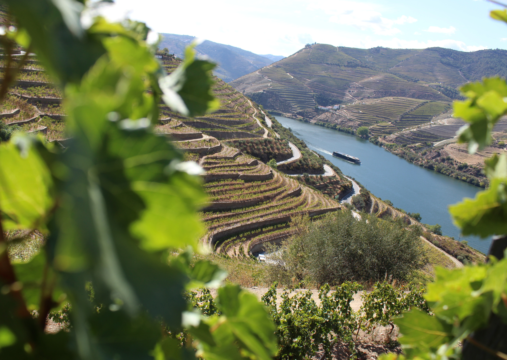 Portuguese Mountain Towns Paying €5,000 Plus Free Housing 6 Portuguese Towns 6