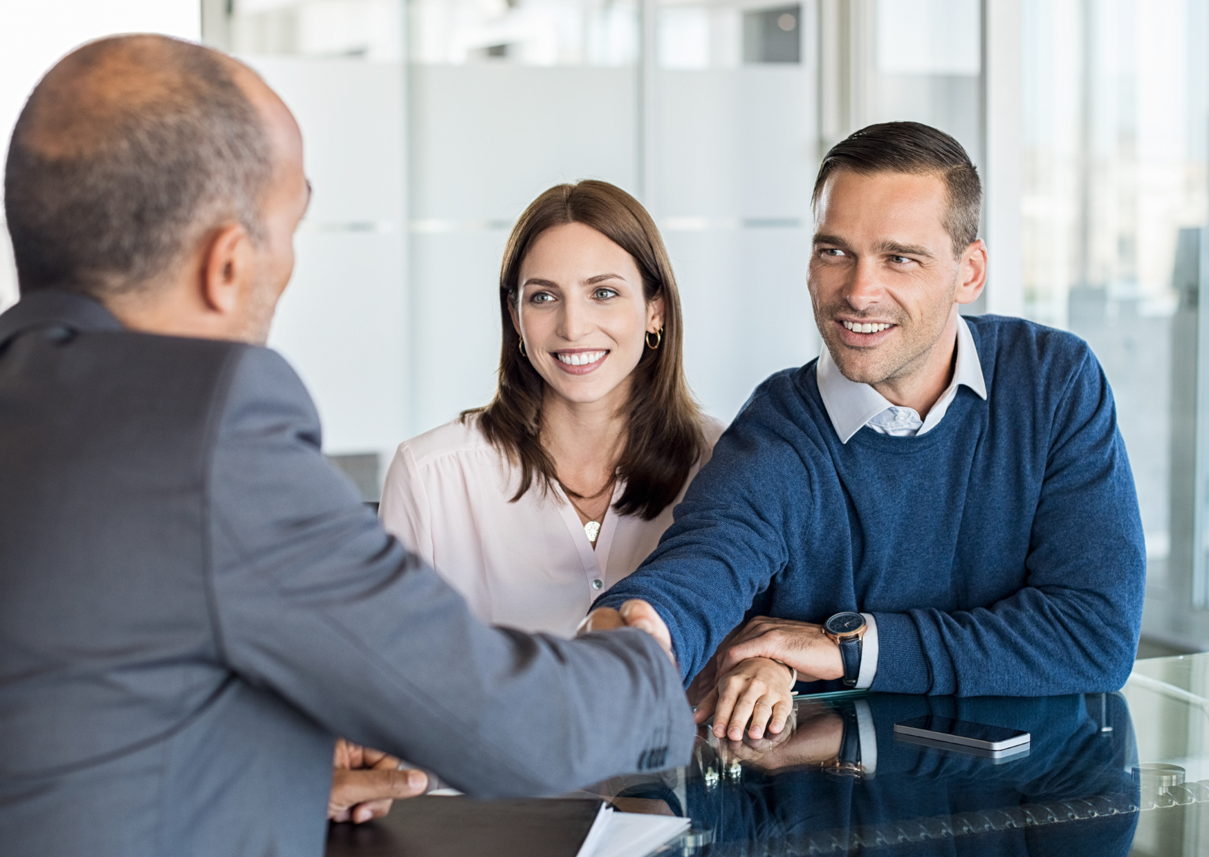 Wells Fargo Charged Me $34 For Breathing - U.S. Banks Charge You to Exist And Portuguese Banks Don’t. 6 banks 1