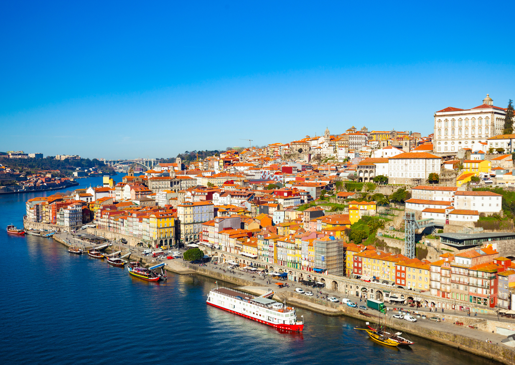 American Couple Tracking Every Cent in Portugal for 12 Months, The Real Number Nobody Publishes 8 Portuguese winter 3