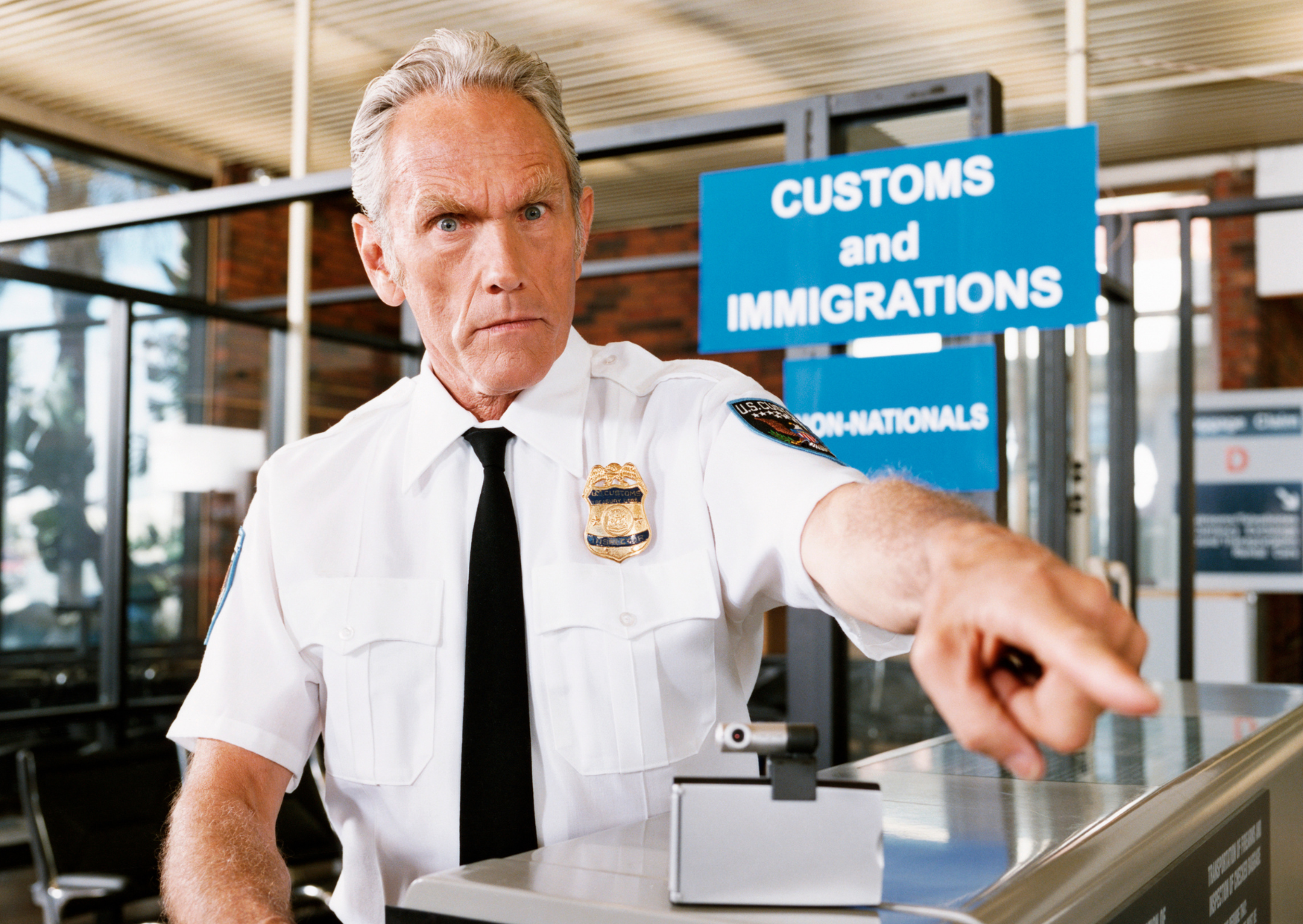 The EU Border Question That Got Thousands of Americans Denied Entry 2 airport question 4
