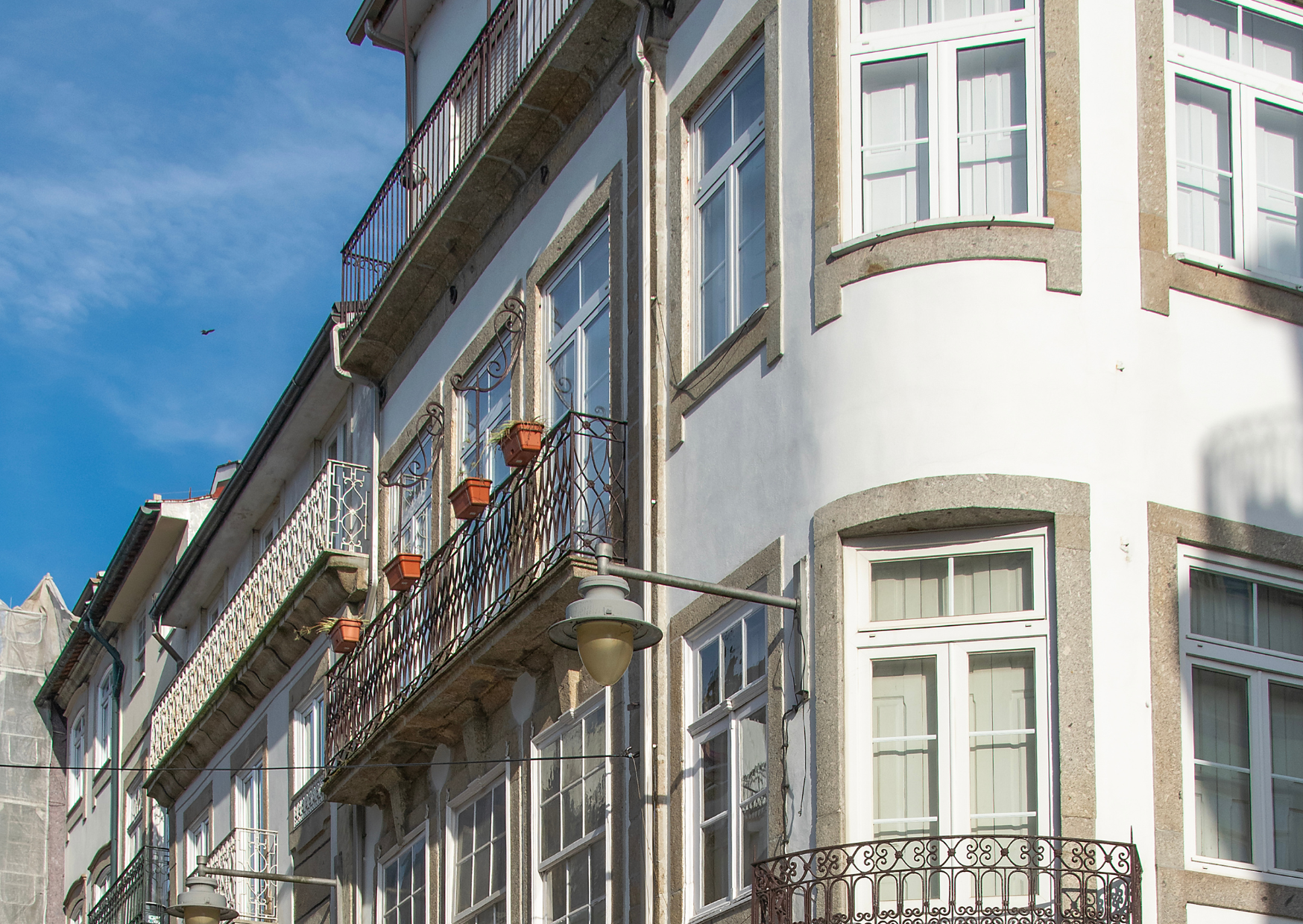 Why European Landlords Reject American Tenants on Sight, The 4 Red Flags We Don’t Know We’re Waving 5 european landlords 2