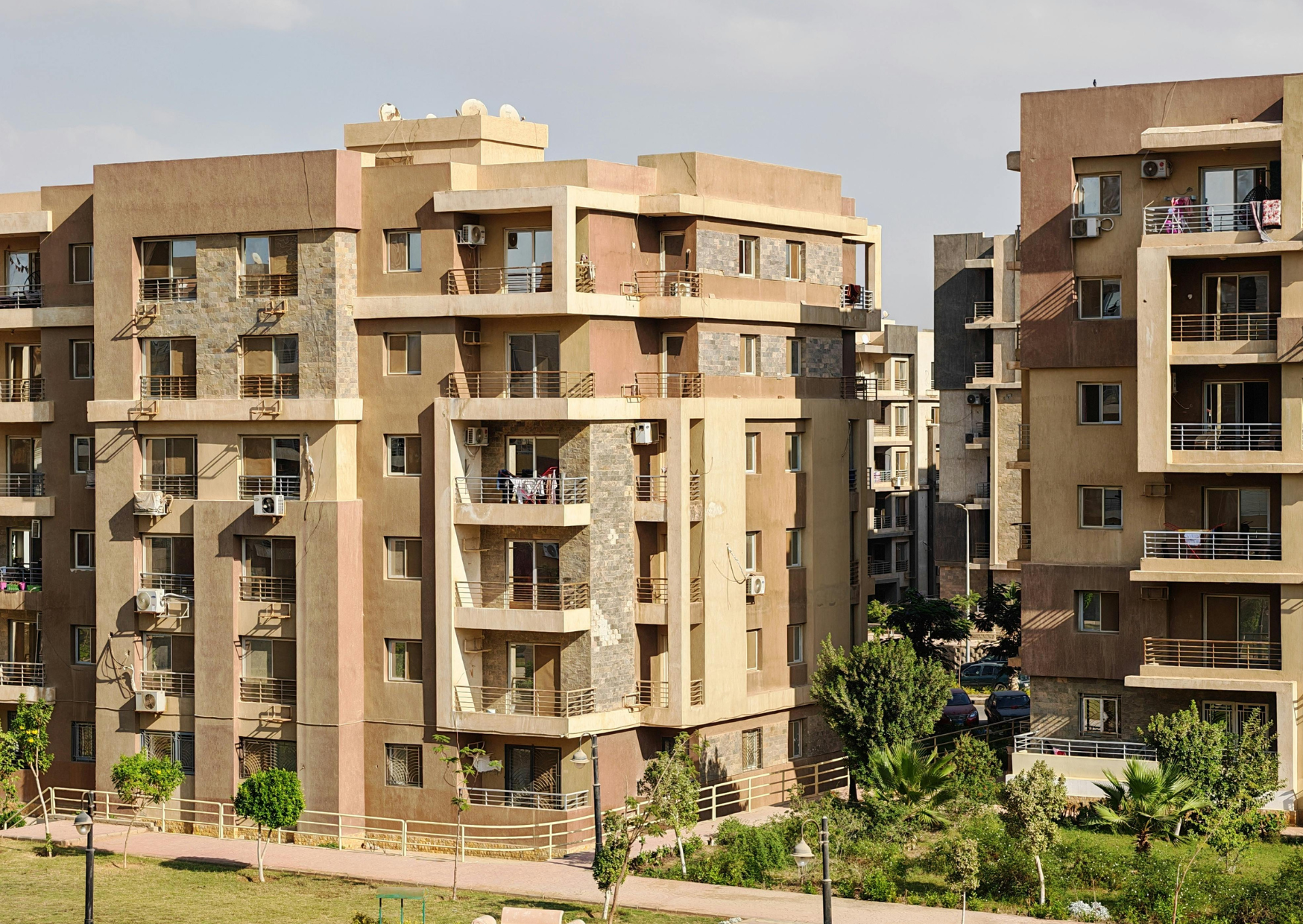 Why European Landlords Reject American Tenants on Sight, The 4 Red Flags We Don’t Know We’re Waving 3 european landlords