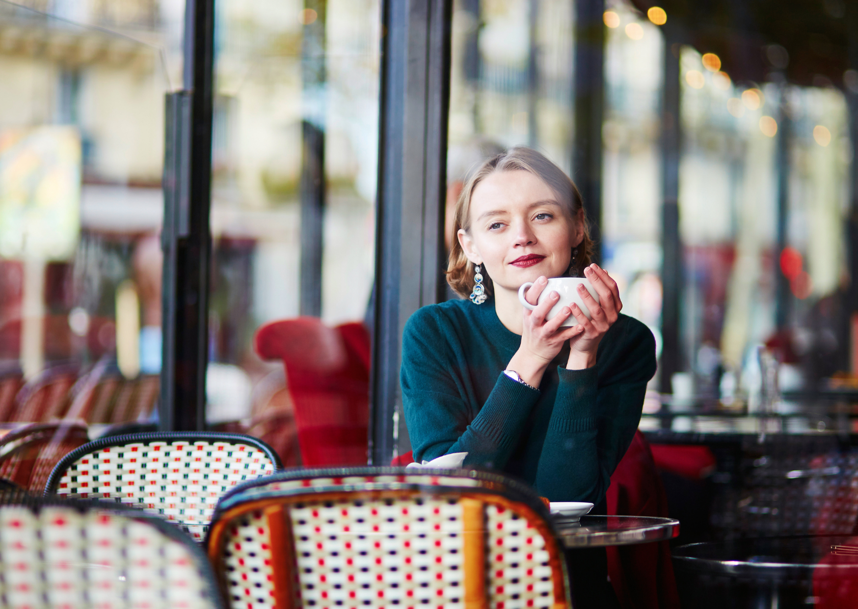 It’s Not the Language: This Is Why French People Keep Their Distance 4 french people 8