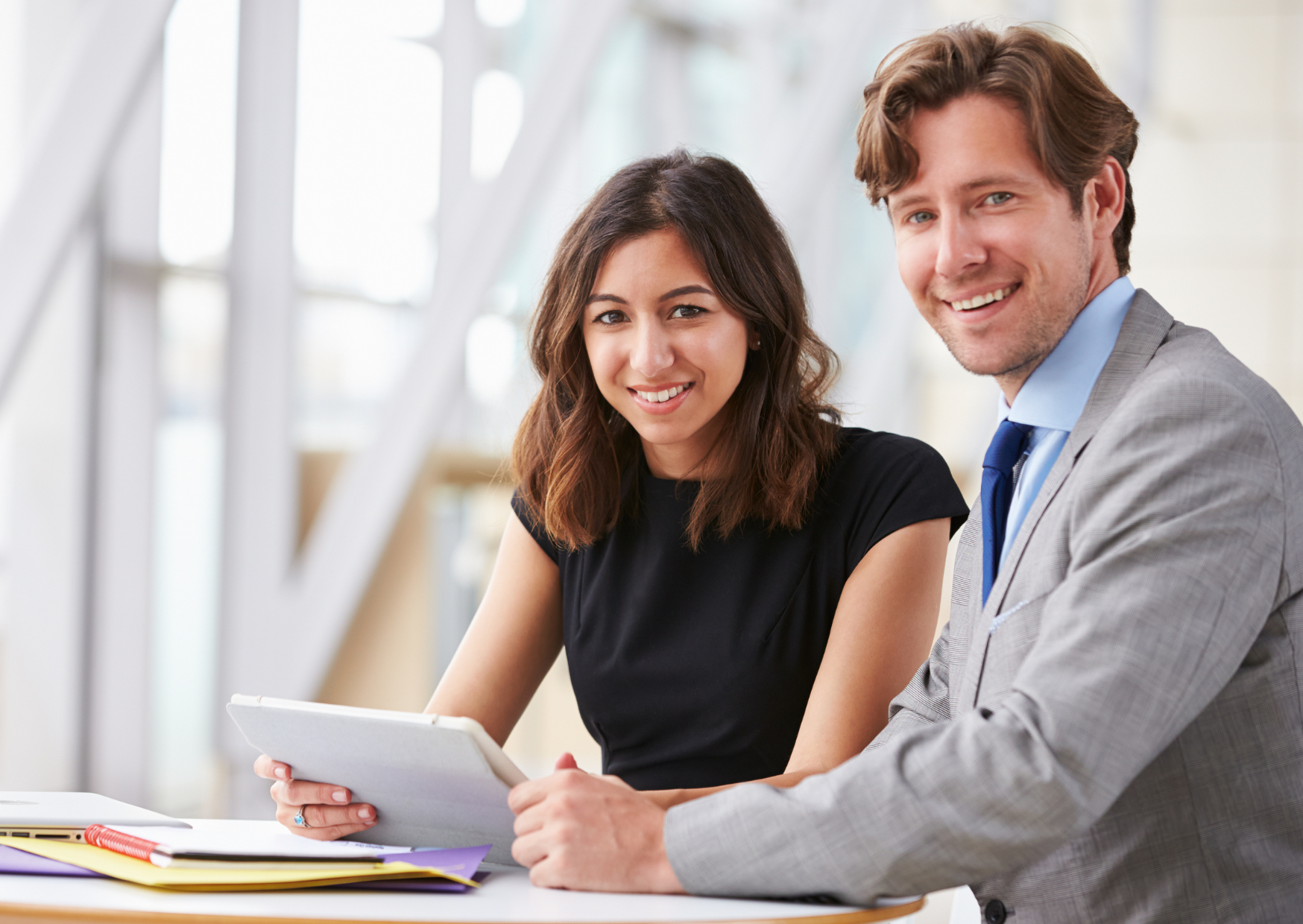 Why Europeans Laugh When Americans Say They’re “Middle Class” 3 happy middle class 7