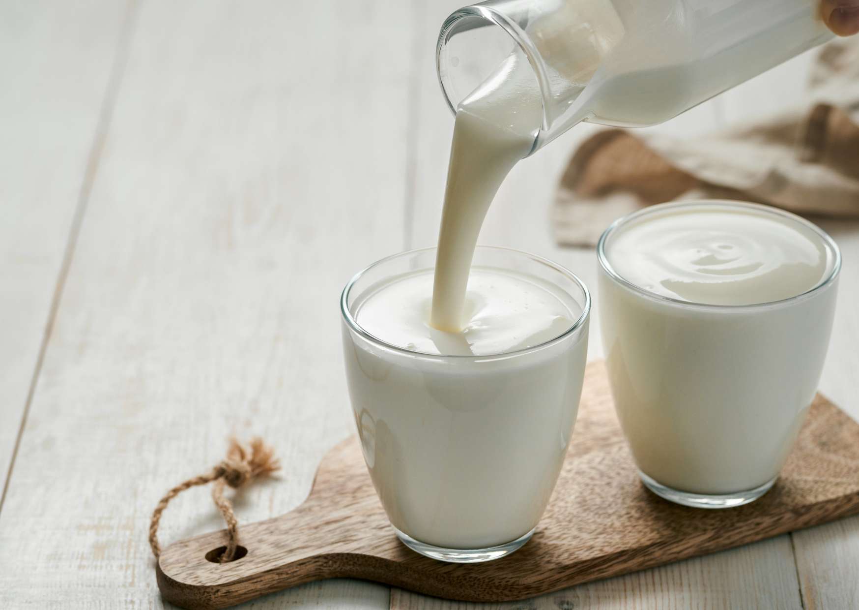 I Eliminated American Dairy for 60 Days and Switched to European Sources, Down 22 Pounds and Off Allergy Meds 4 American dairy homemade kefir