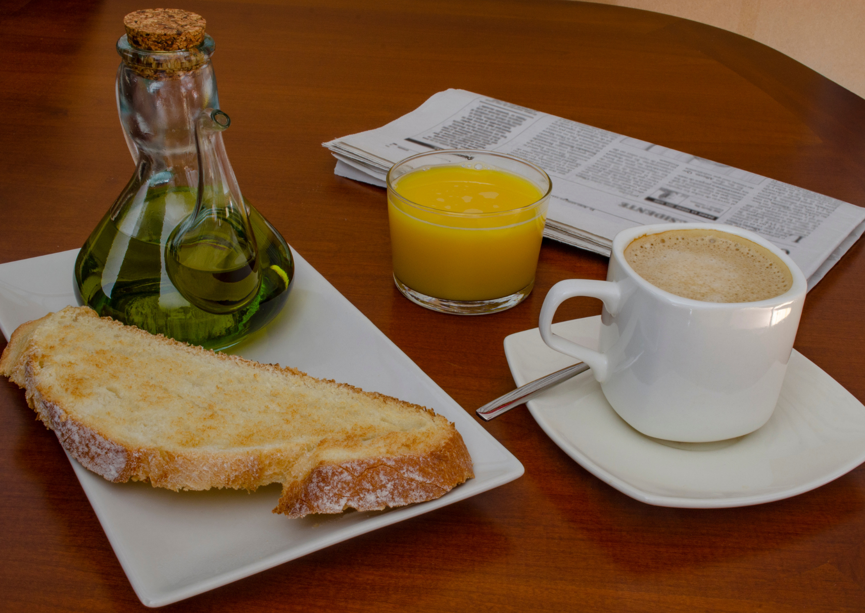 Spanish people eating breakfast 6