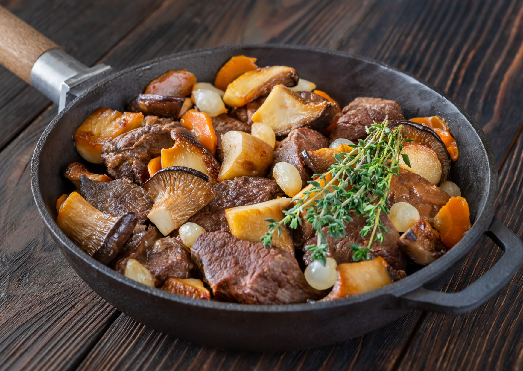 Why This French Stew Takes 6 Hours and European Grandmothers Refuse to Rush It, A Recipe Guide 6 boeuf bourguignon 6