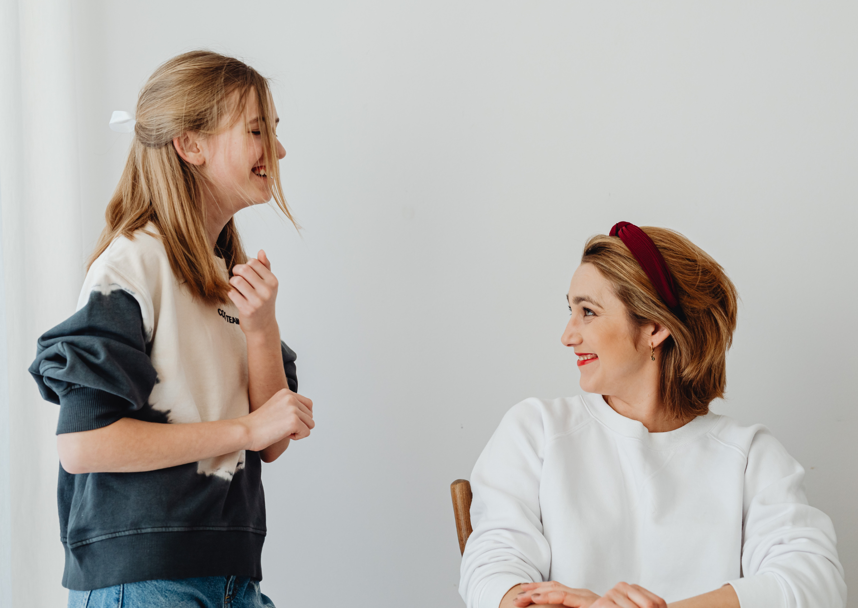 saying hello to french people 4