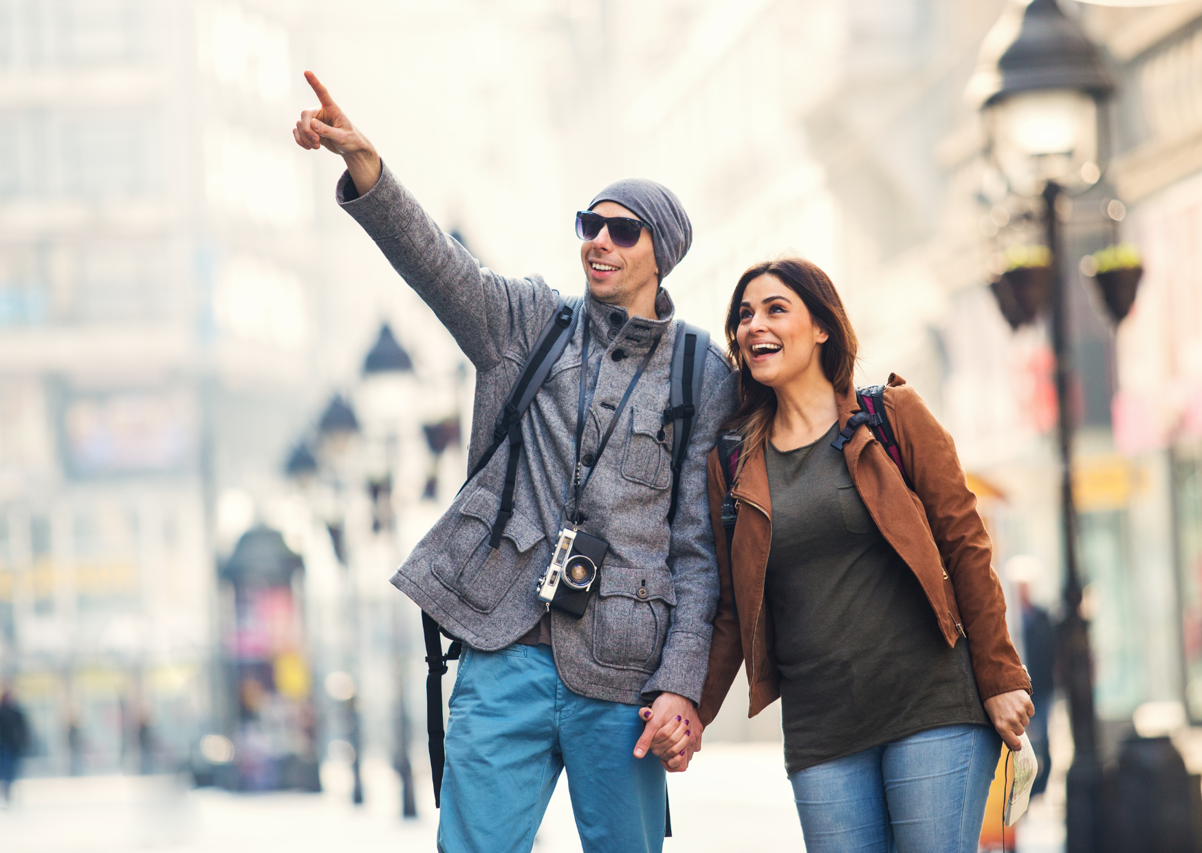 The 4 Reasons Single Americans Fail in Europe at Double the Rate of Couples 6 single Americans 2