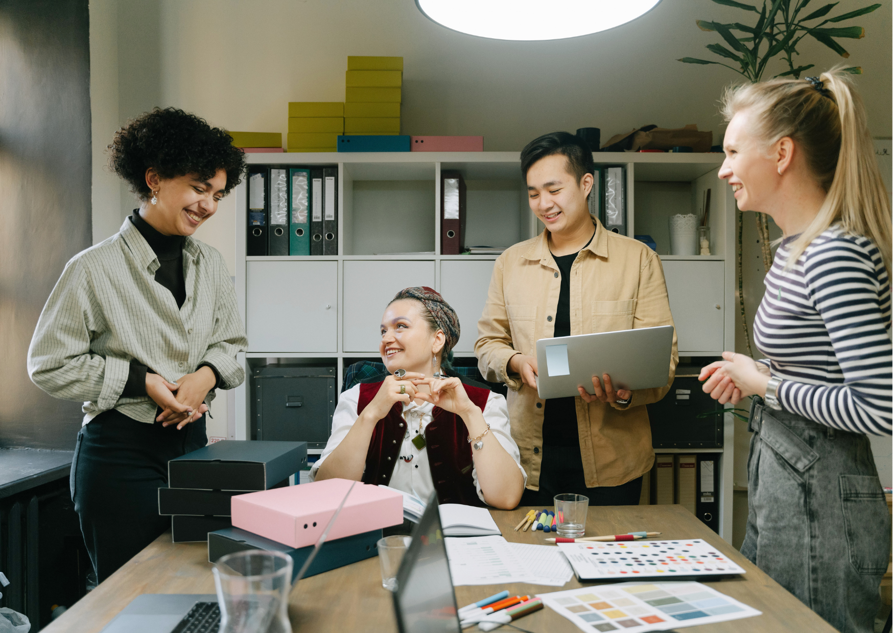 The Dinner Conversation Topics Europeans Find Deeply Offensive That Americans Bring Up Constantly 3 American conversations 6