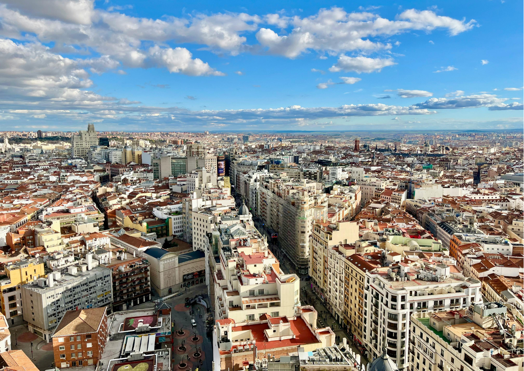 The Passport Control Question That Sends American Families to Secondary at Madrid 2 Madrid 6