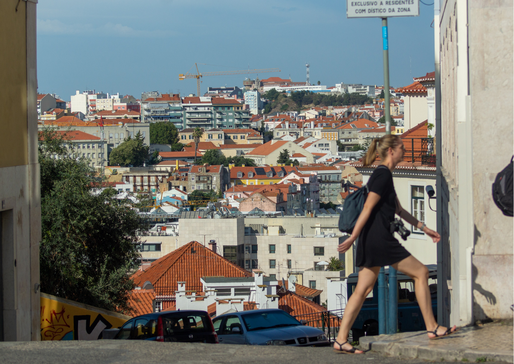 She Moved to Portugal For Adventure And Spent 18 Months Completely Alone. 4 living in Portugal 3