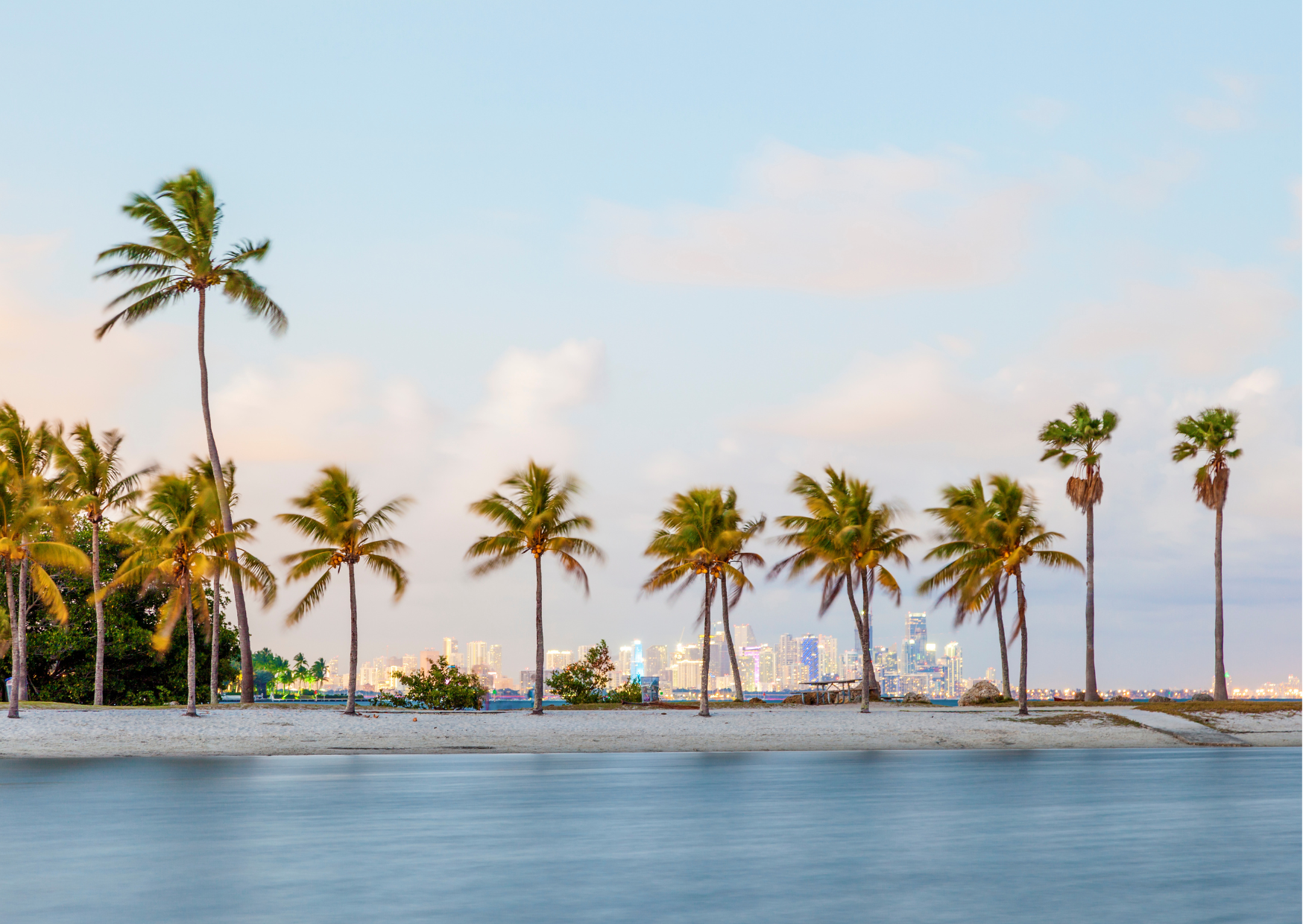 Why 58% of Americans Who Retire to the Beach Return to the Mountains Within 18 Months 5 living in the beach