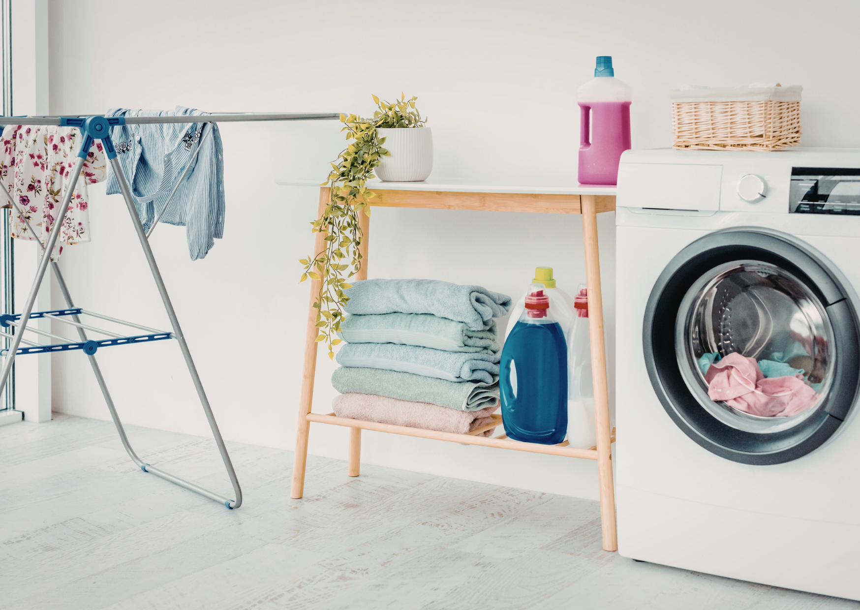 European Washing Machines Take 3 Hours: Americans Lose Their Minds. 1 European washing machine 2