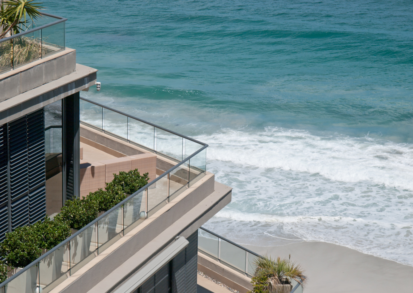 69% of Americans Who Buy Coastal Property in Europe Regret It 4 beach property 4