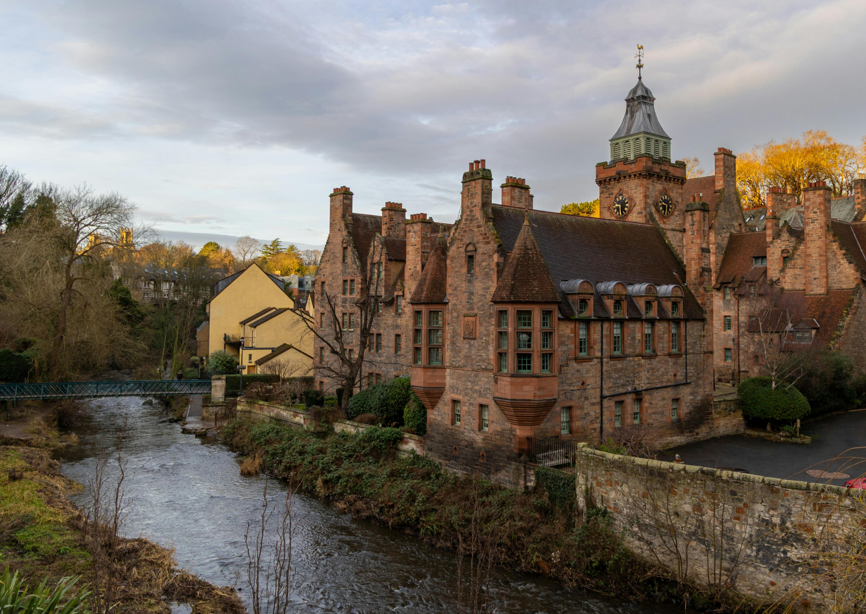 71% of Americans Who Retire to Big European Cities Downsize to Villages 2 village in Europe 3