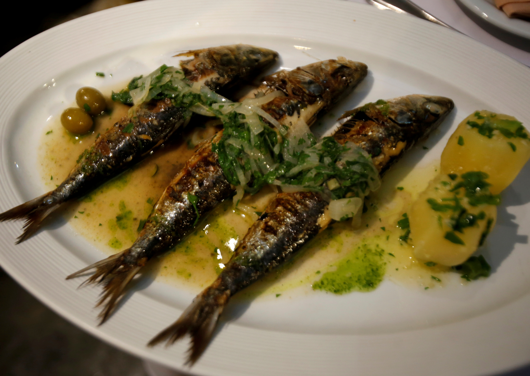 Portuguese pan seared fish 4