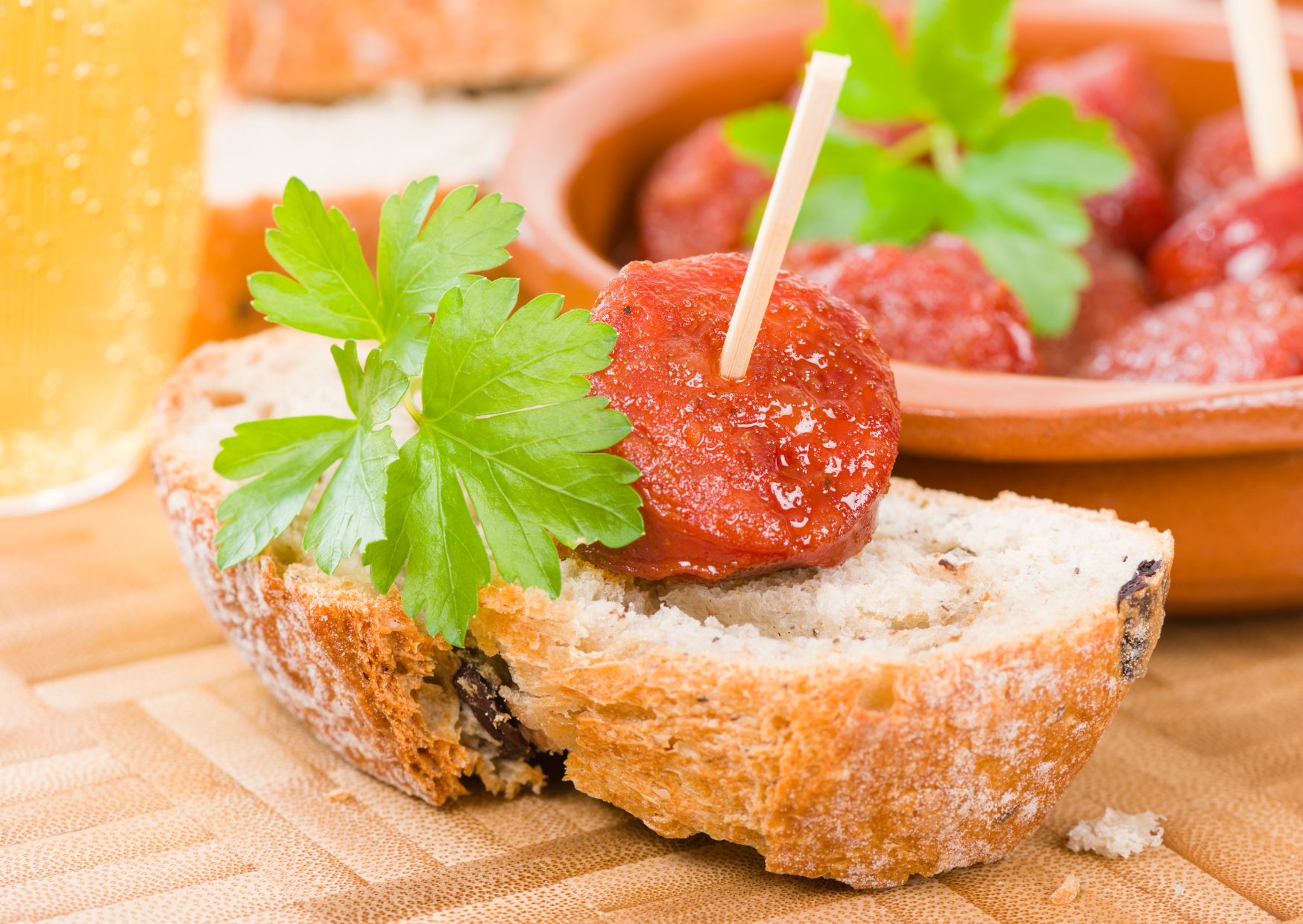 Spanish Chorizo And American Chorizo Are Completely Different Products: Here's The Real One. 4 Chorizo A La Sidra 2