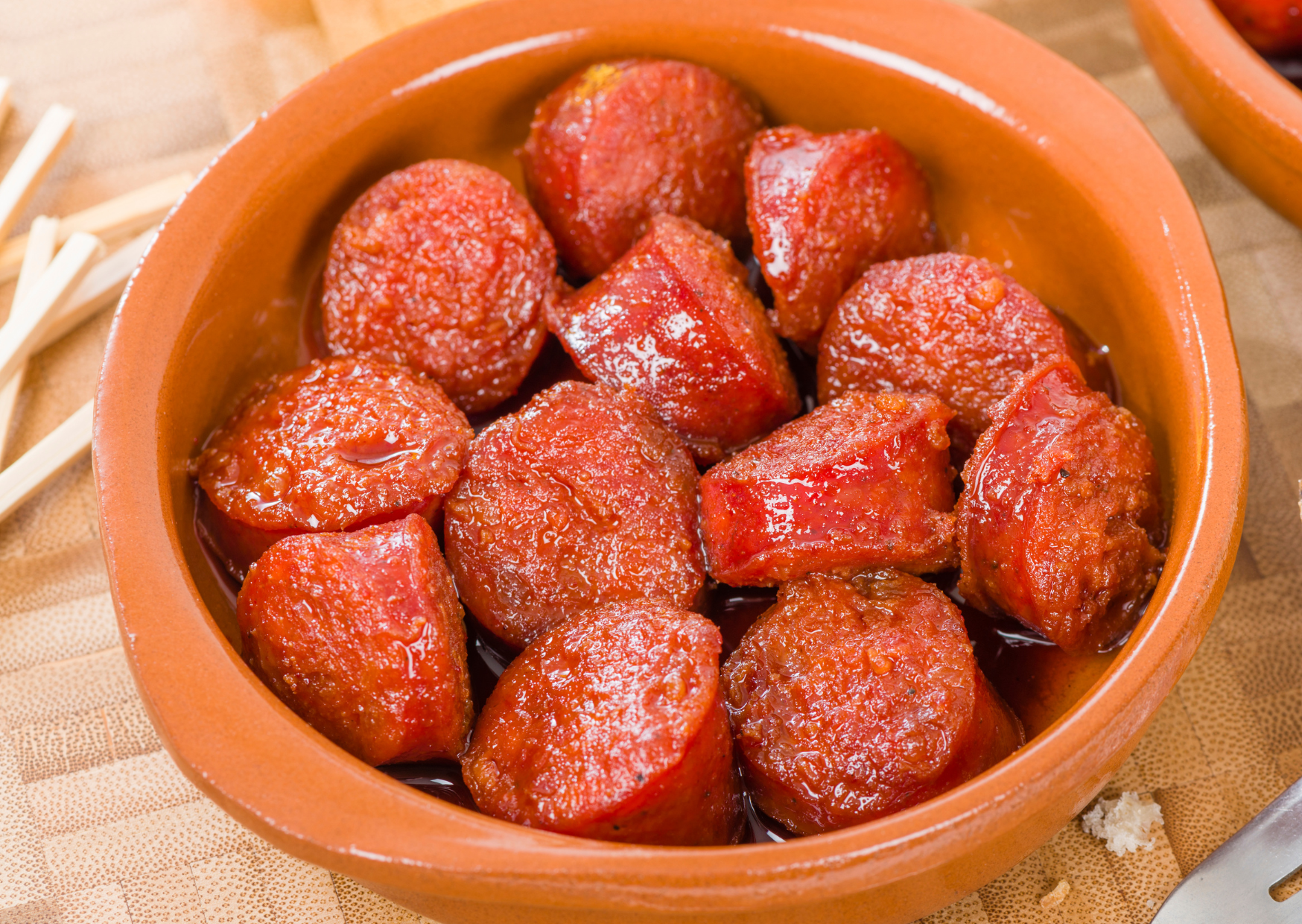 Spanish Chorizo And American Chorizo Are Completely Different Products: Here's The Real One. 3 Chorizo A La Sidra