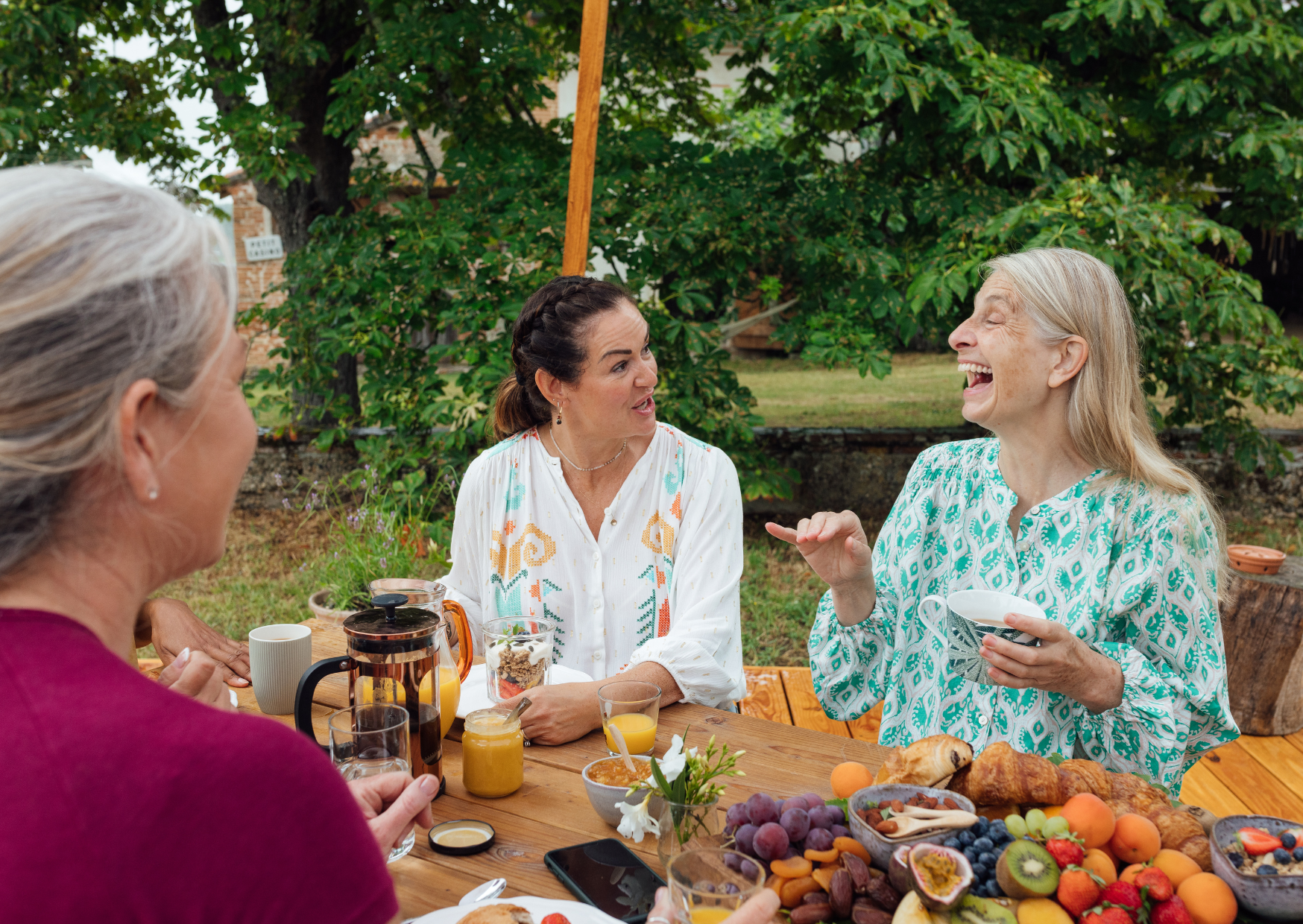 french women eating