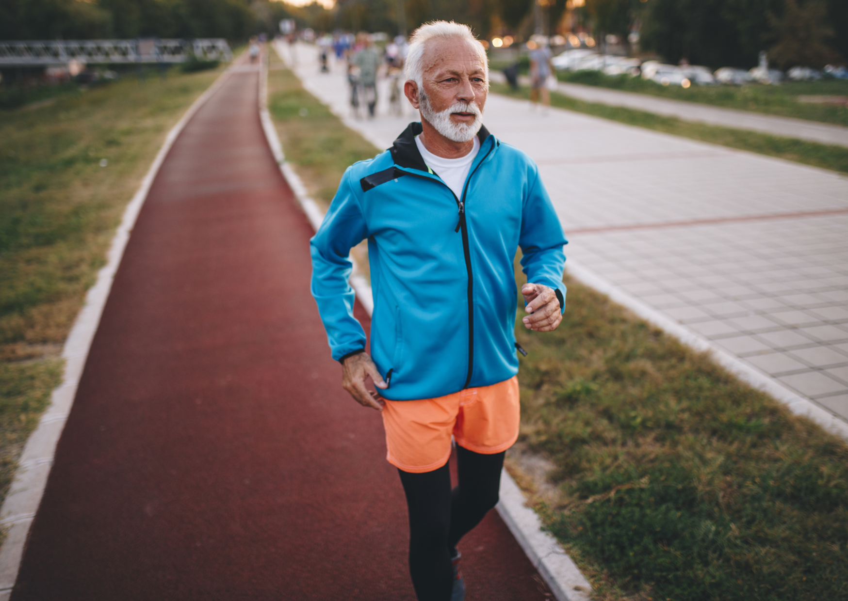 82% Of Americans Want To Focus On Health In 2026: Europeans Already Live This Way 6 healthy europeans 2